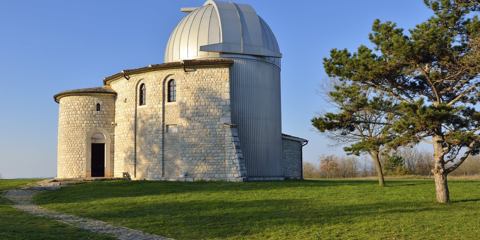 Nebo je granica: pomozimo Zvjezdarnici Višnjan educirati nove generacije  znanstvenika - Croinvest